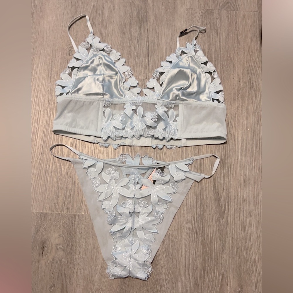 Victoria’s Secret Set